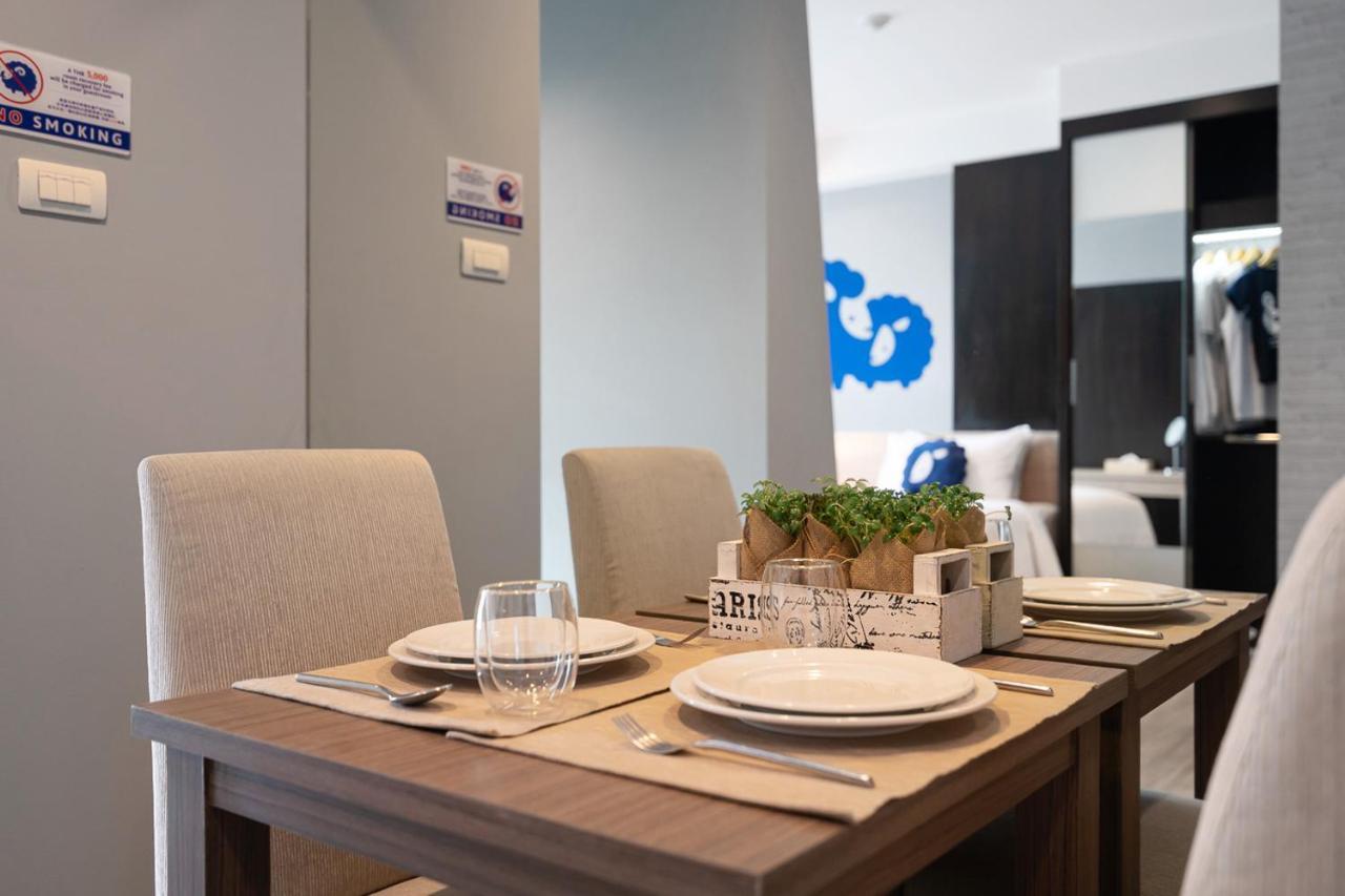 Kokotel Bangkok Dheva Thonglor Esterno foto