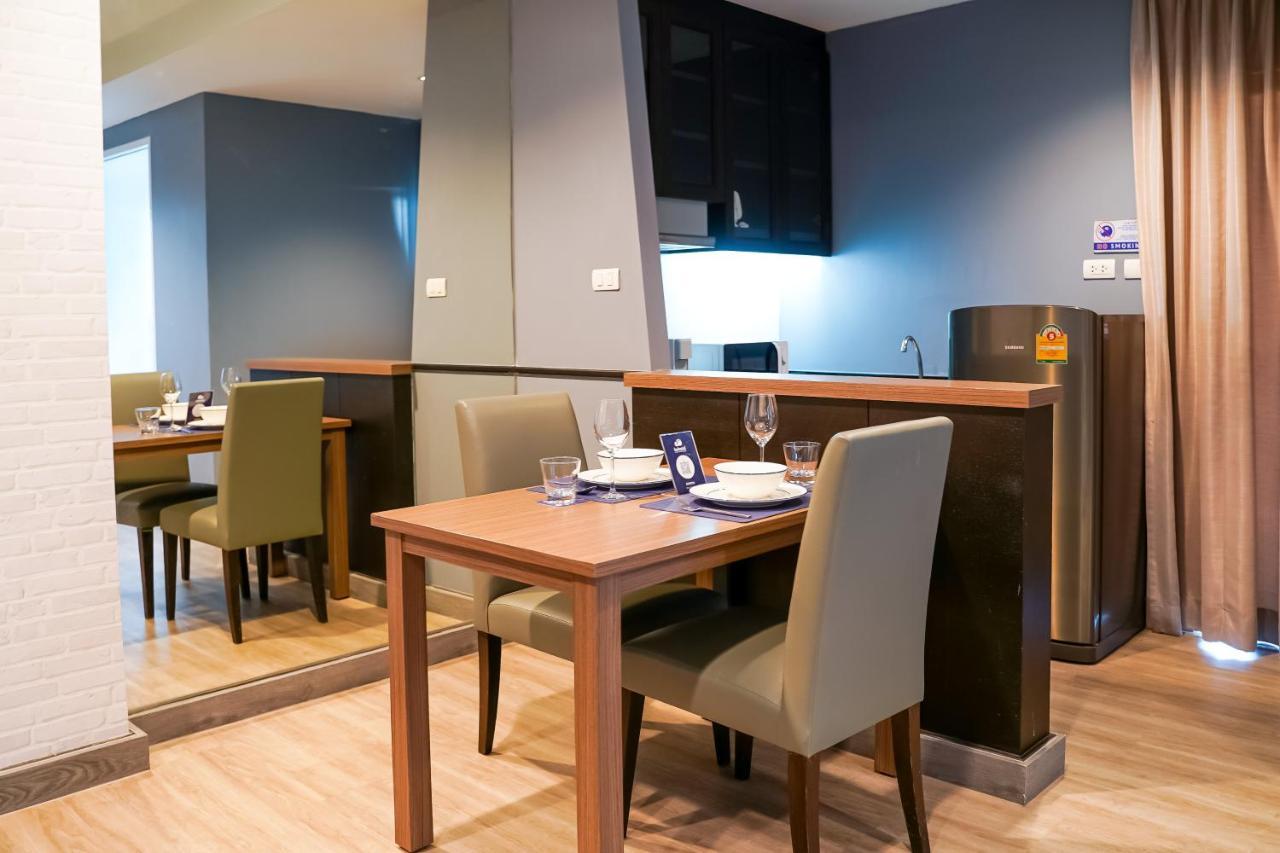 Kokotel Bangkok Dheva Thonglor Esterno foto