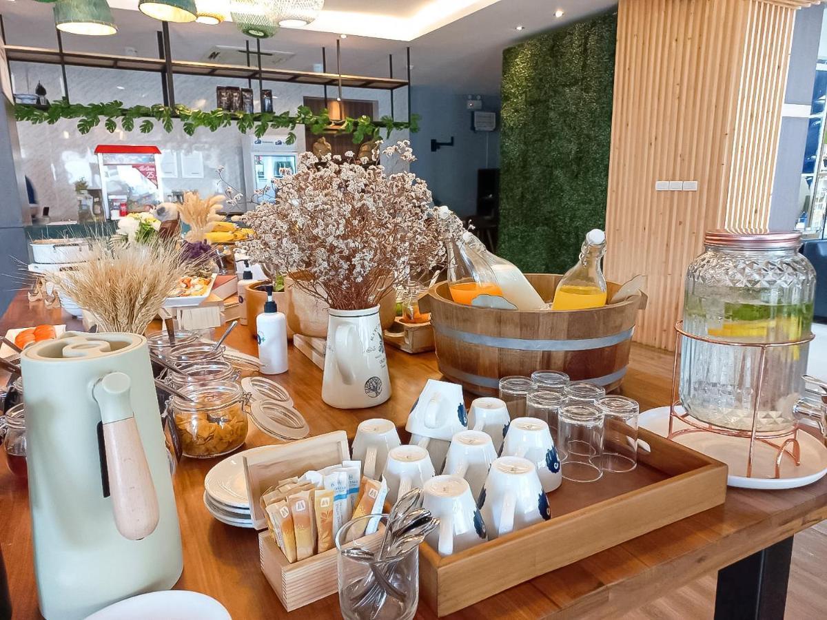 Kokotel Bangkok Dheva Thonglor Esterno foto