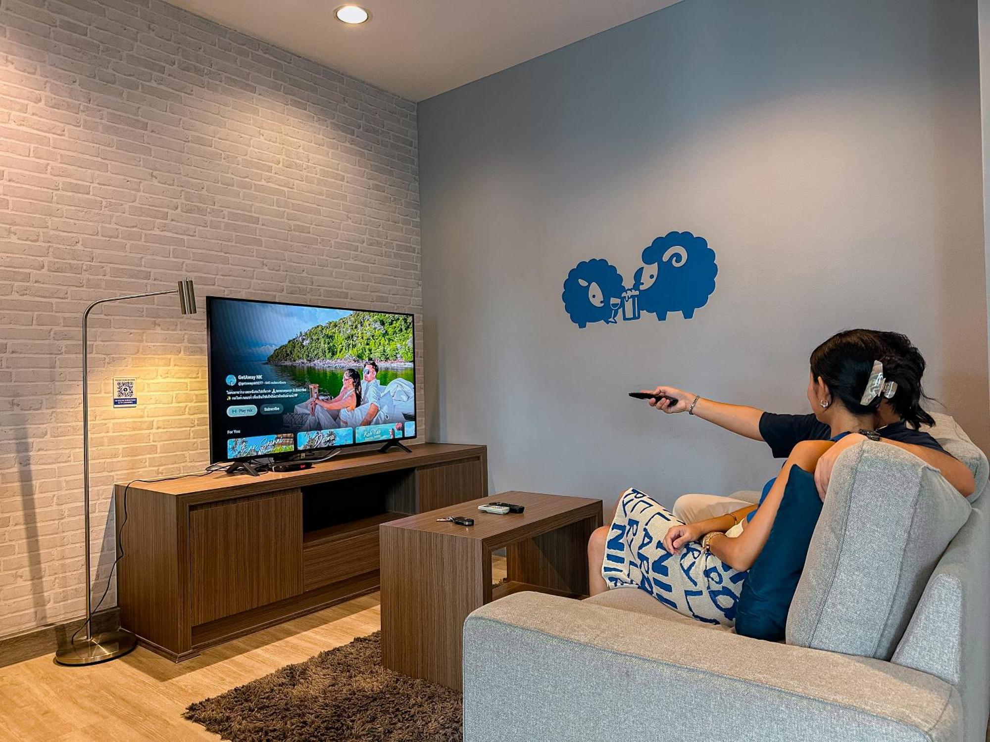 Kokotel Bangkok Dheva Thonglor Esterno foto